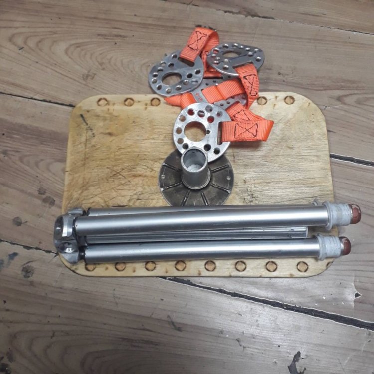 30229253_9103 (1).jpg